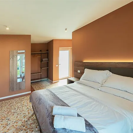 Hotel Foresteria Pian Di Spagna 2 Dubino